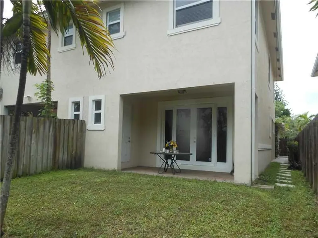 1108 NW 2nd Avenue Fort Lauderdale FL 33311