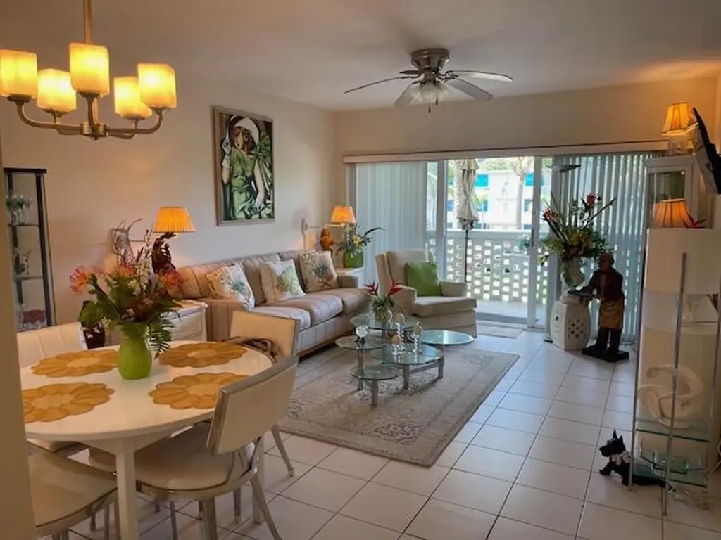 2545 South Ocean Boulevard Palm Beach FL 33480