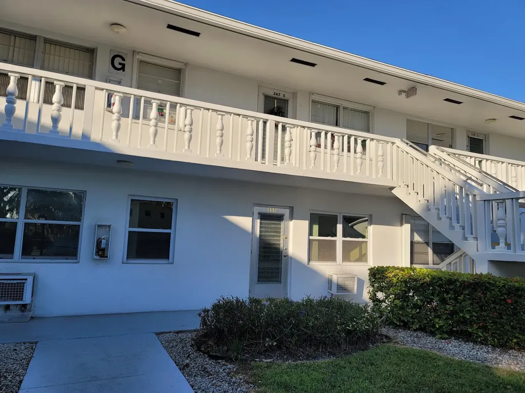 155 Coventry West Palm Beach FL 33417
