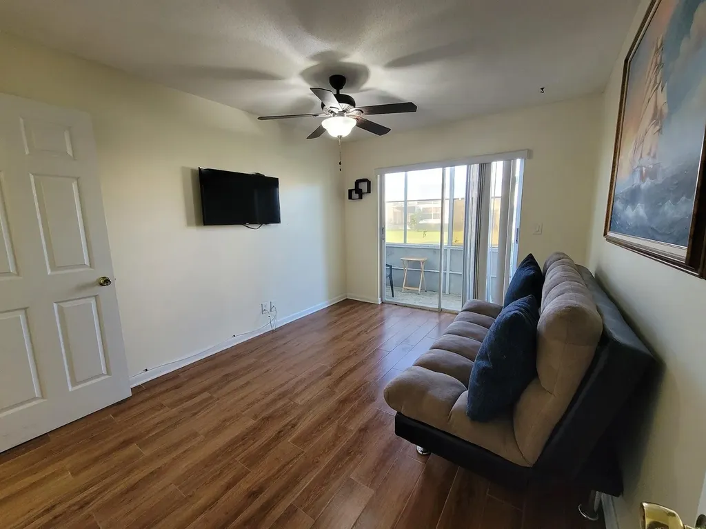155 Coventry West Palm Beach FL 33417