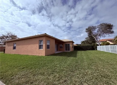 5837 Spanish River Road Fort Pierce FL 34951