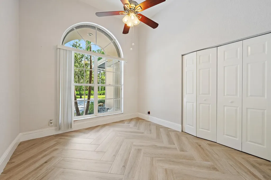 7087 N 155th Place Place N Palm Beach Gardens FL 33418