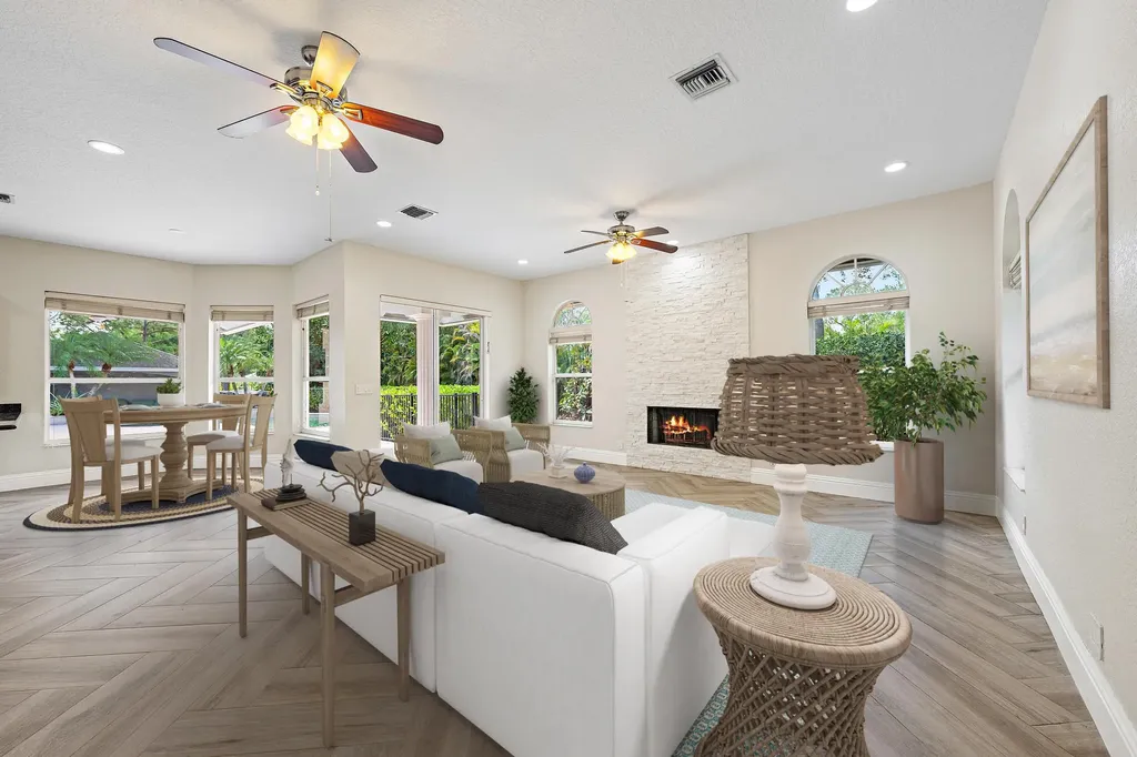 7087 N 155th Place Place N Palm Beach Gardens FL 33418