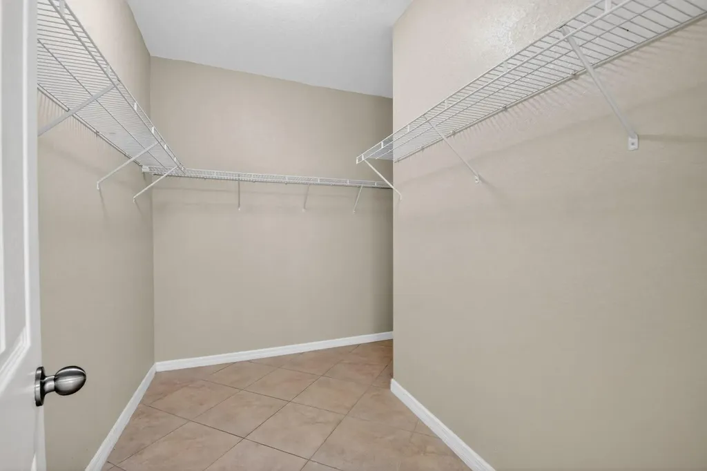 6810 Osage Circle Greenacres FL 33413