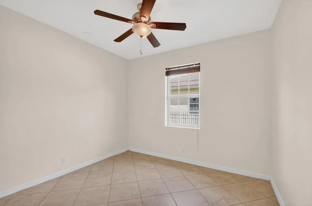 6810 Osage Circle Greenacres FL 33413