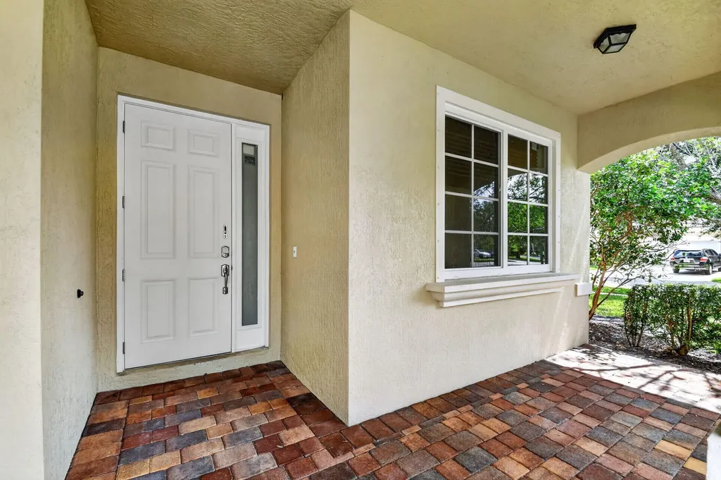 6810 Osage Circle Greenacres FL 33413