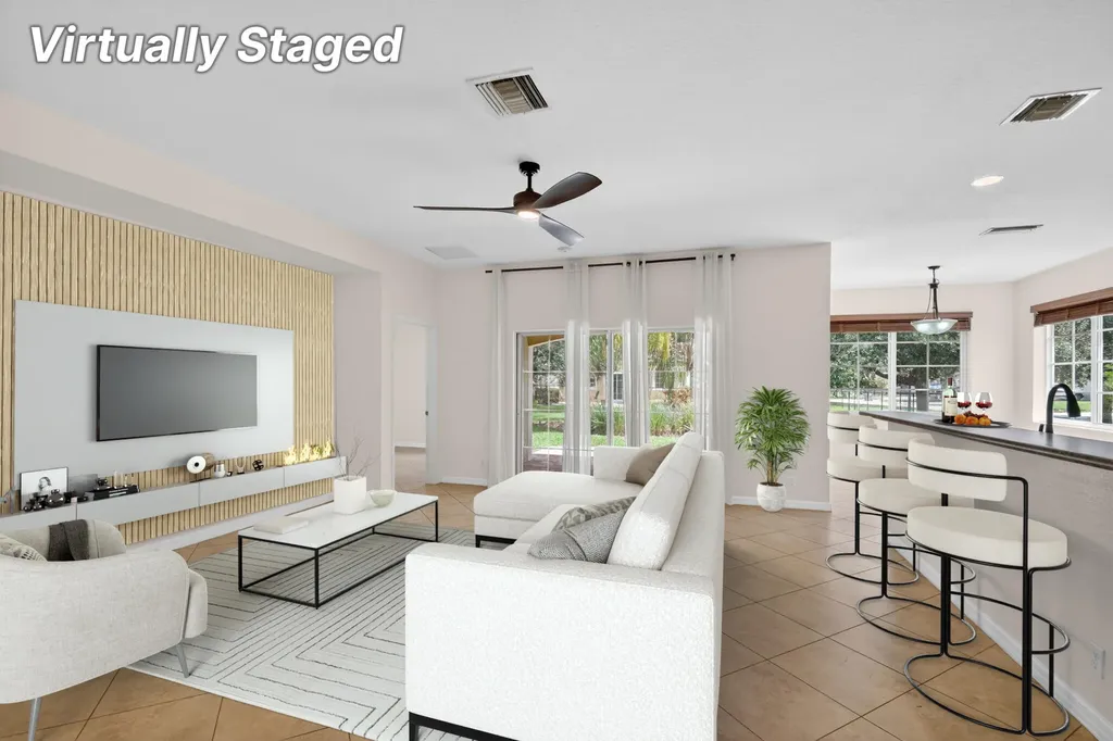 6810 Osage Circle Greenacres FL 33413