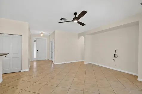 6810 Osage Circle Greenacres FL 33413