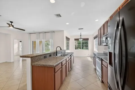 6810 Osage Circle Greenacres FL 33413