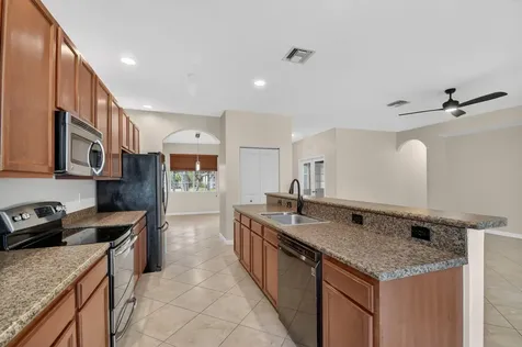 6810 Osage Circle Greenacres FL 33413