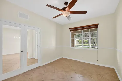 6810 Osage Circle Greenacres FL 33413