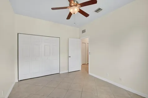 6810 Osage Circle Greenacres FL 33413