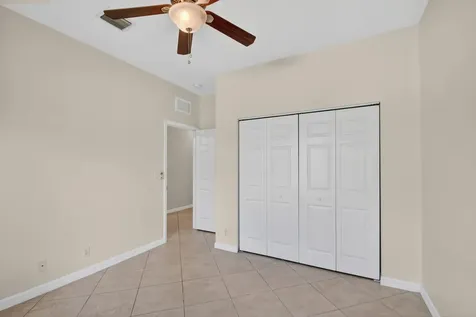 6810 Osage Circle Greenacres FL 33413