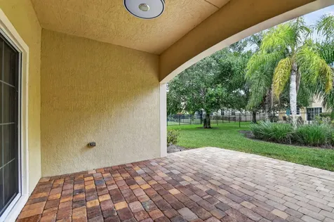 6810 Osage Circle Greenacres FL 33413