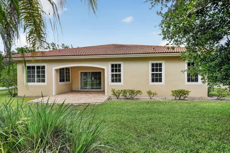 6810 Osage Circle Greenacres FL 33413