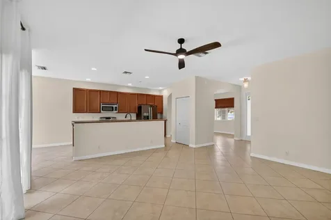 6810 Osage Circle Greenacres FL 33413