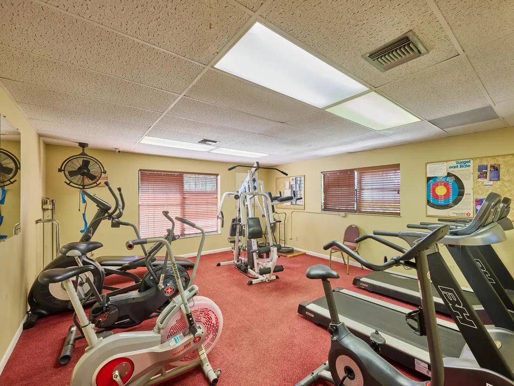 6977 SE Delegate Street Hobe Sound FL 33455
