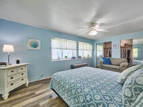6977 SE Delegate Street Hobe Sound FL 33455