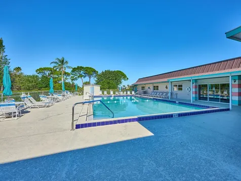 6977 SE Delegate Street Hobe Sound FL 33455