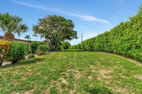 13691 Via Aurora Delray Beach FL 33484