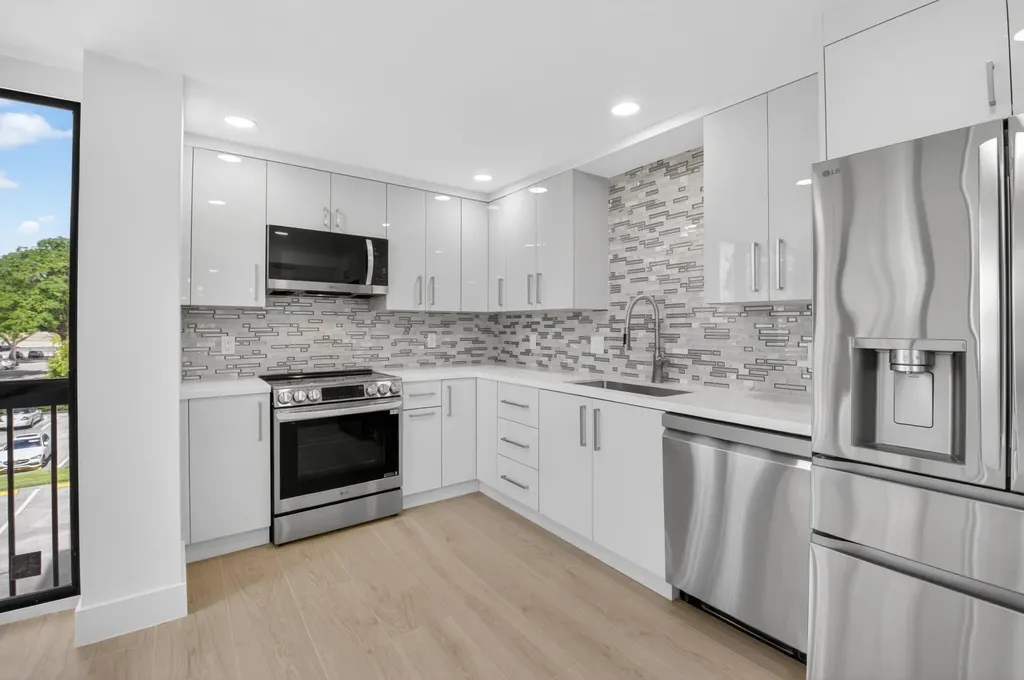 1732 Bridgewood Drive Boca Raton FL 33434