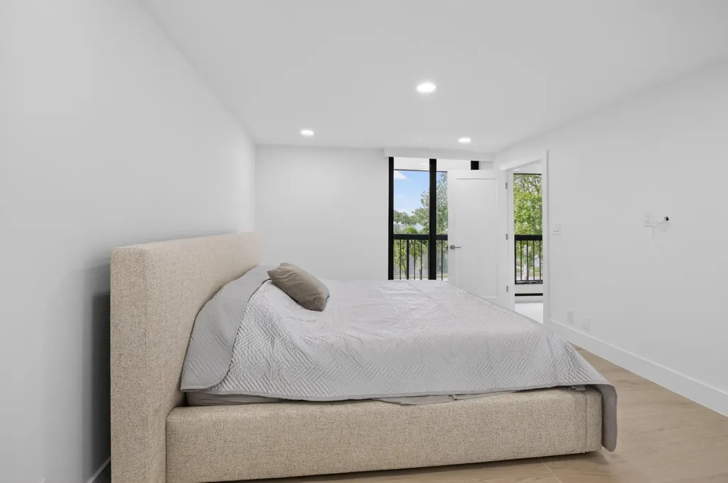 1732 Bridgewood Drive Boca Raton FL 33434