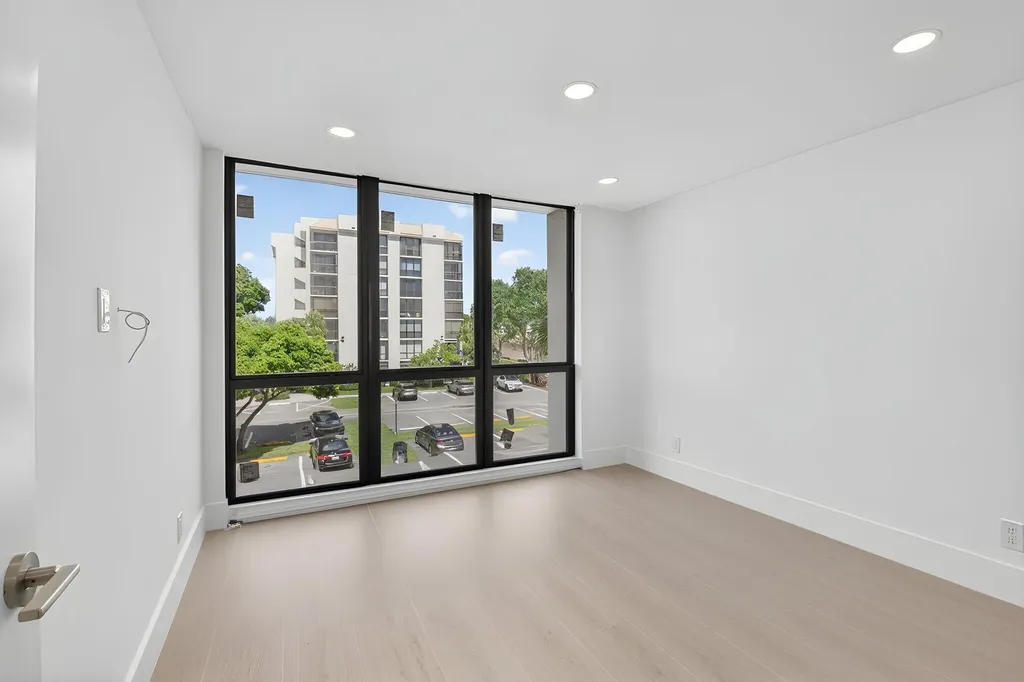 1732 Bridgewood Drive Boca Raton FL 33434