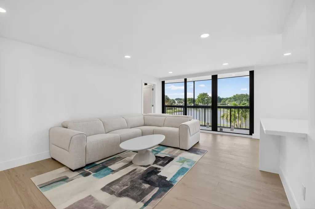1732 Bridgewood Drive Boca Raton FL 33434
