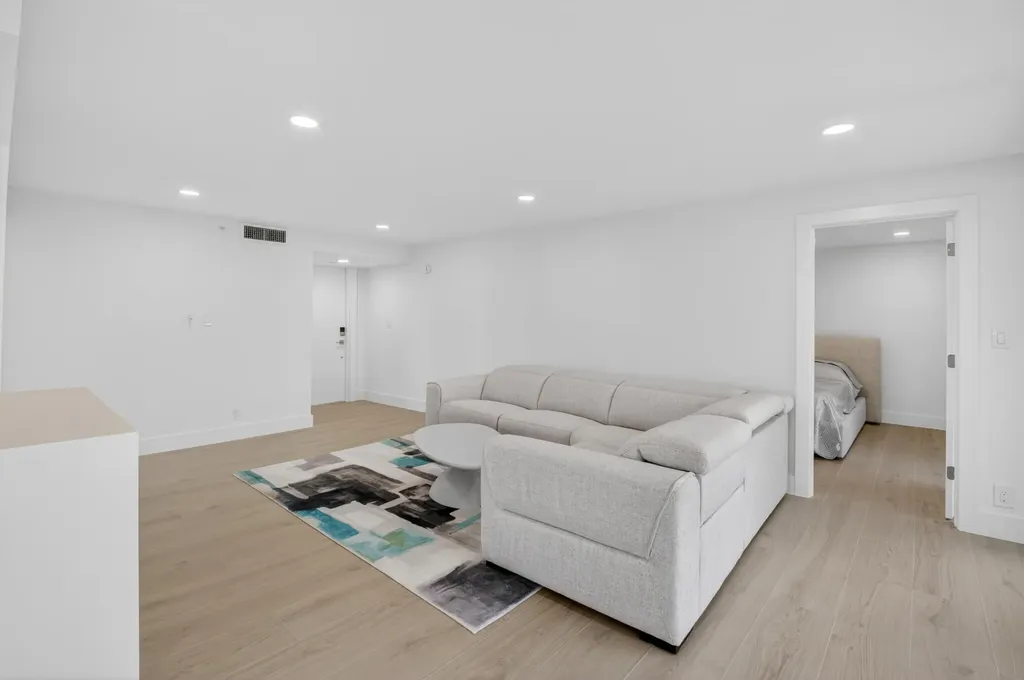 1732 Bridgewood Drive Boca Raton FL 33434