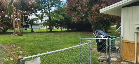 738 SW Ravenswood Lane Port St Lucie FL 34983