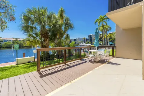22 Royal Palm Way Boca Raton FL 33432