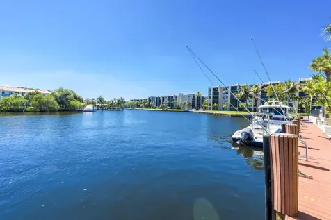 22 Royal Palm Way Boca Raton FL 33432