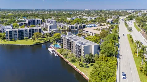 22 Royal Palm Way Boca Raton FL 33432