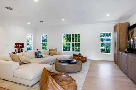 609 Coral Way Fort Lauderdale FL 33301