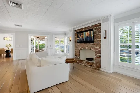 609 Coral Way Fort Lauderdale FL 33301