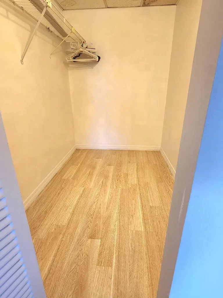 100 Village Green Circle E Palm Springs FL 33461
