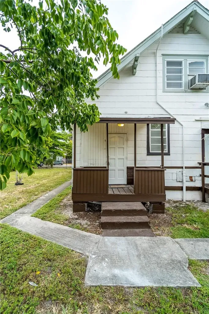 541 NE 2nd Avenue Fort Lauderdale FL 33301