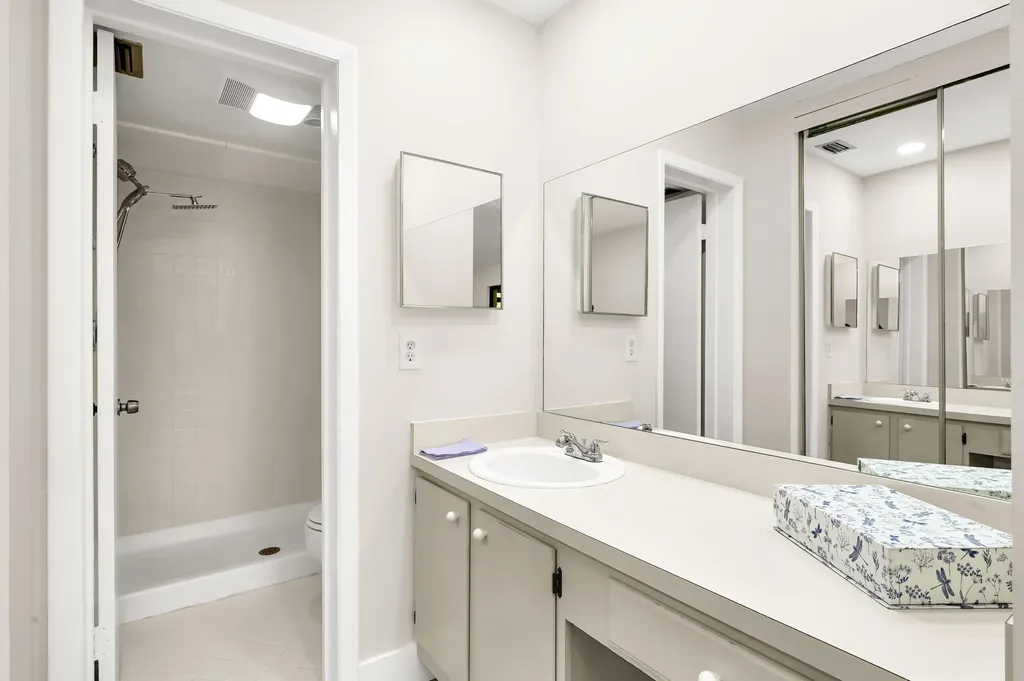 3077 Carambola Circle S Coconut Creek FL 33066