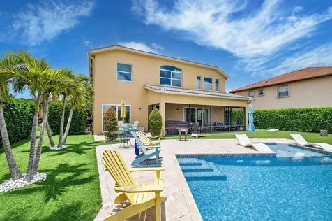 2540 Vicara Court Royal Palm Beach FL 33411
