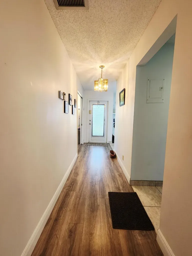 1560 NW 18th Avenue Delray Beach FL 33445
