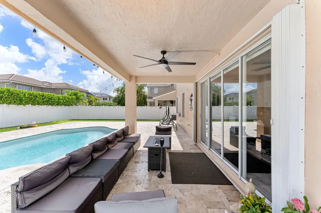16223 SW 15th Street Pembroke Pines FL 33027