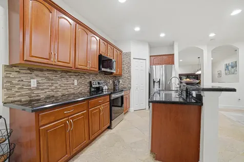 9153 Whistable Walk Tamarac FL 33321