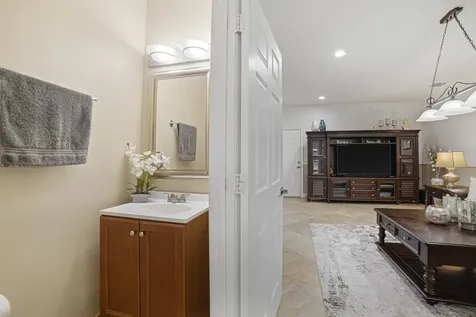9153 Whistable Walk Tamarac FL 33321