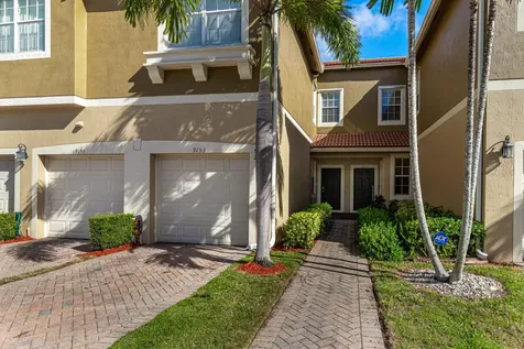 9153 Whistable Walk Tamarac FL 33321