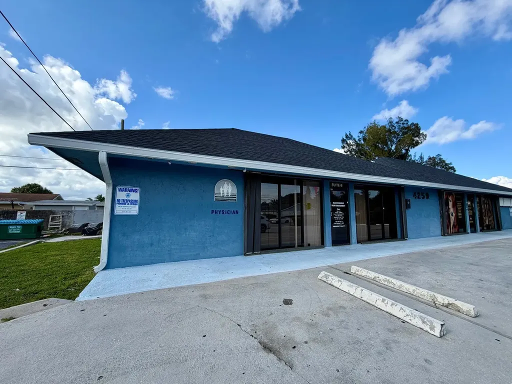 4259 10th Avenue N Lake Worth Beach FL