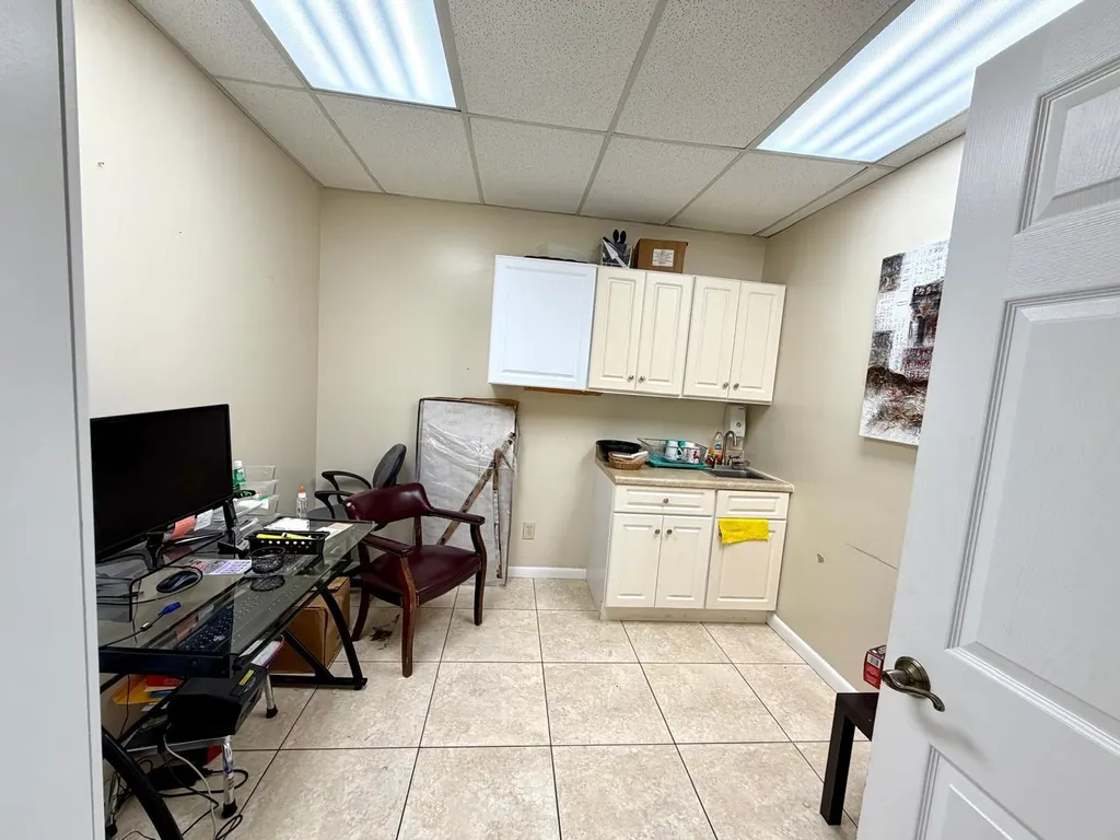 4259 10th Avenue N Lake Worth Beach FL