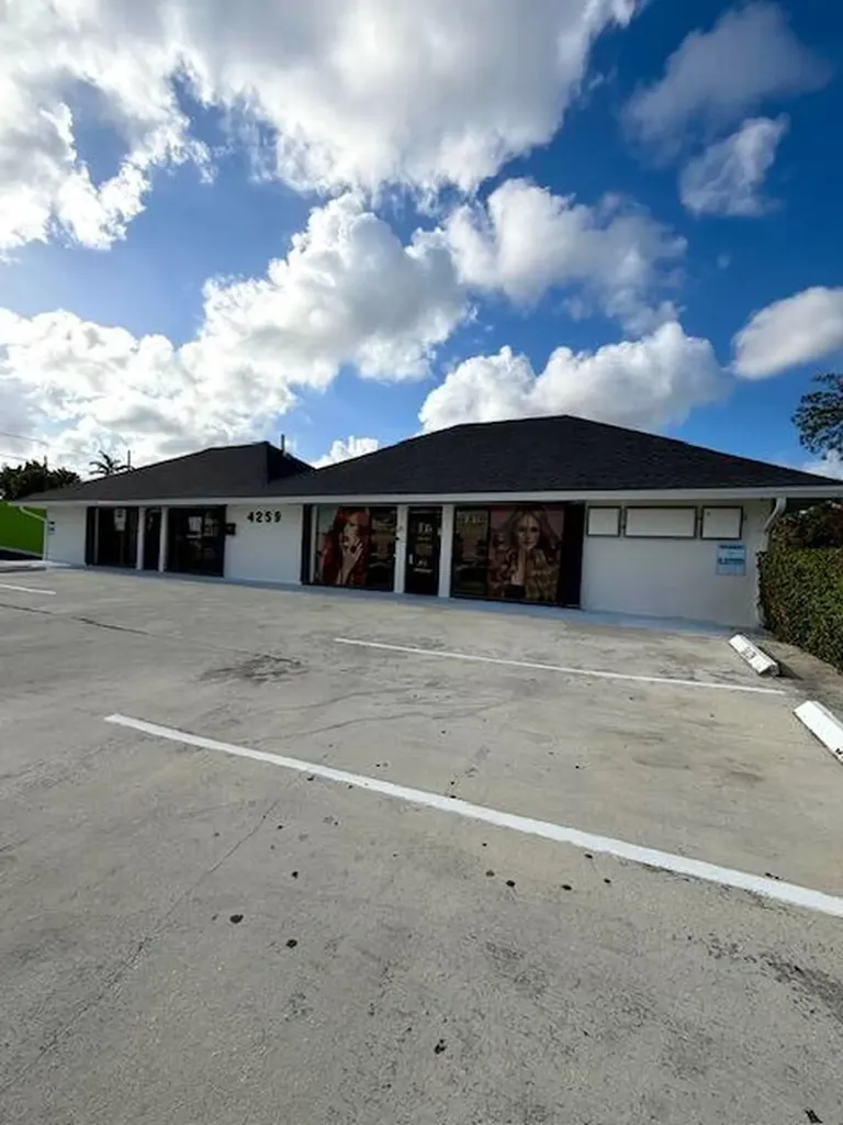 4259 10th Avenue N Lake Worth Beach FL