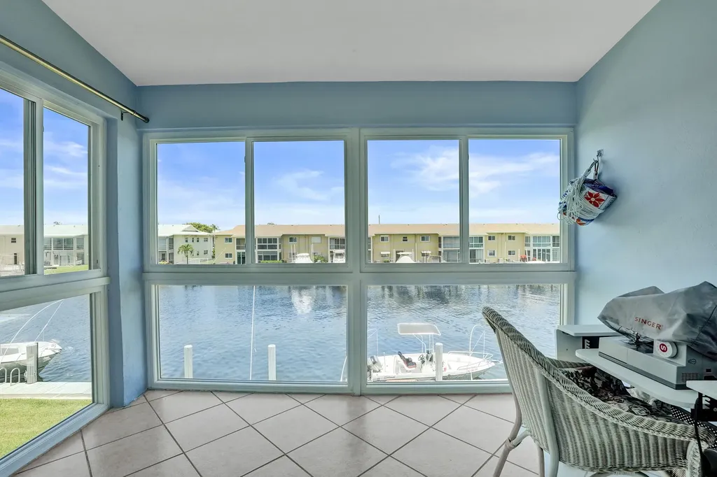 930 SE 9th Avenue Pompano Beach FL 33060