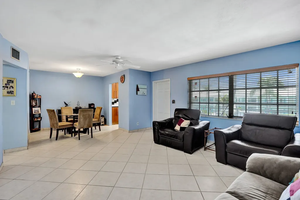 930 SE 9th Avenue Pompano Beach FL 33060