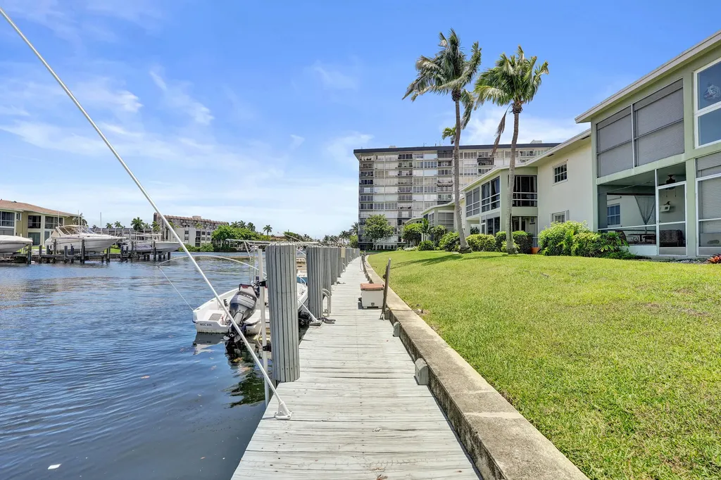 930 SE 9th Avenue Pompano Beach FL 33060